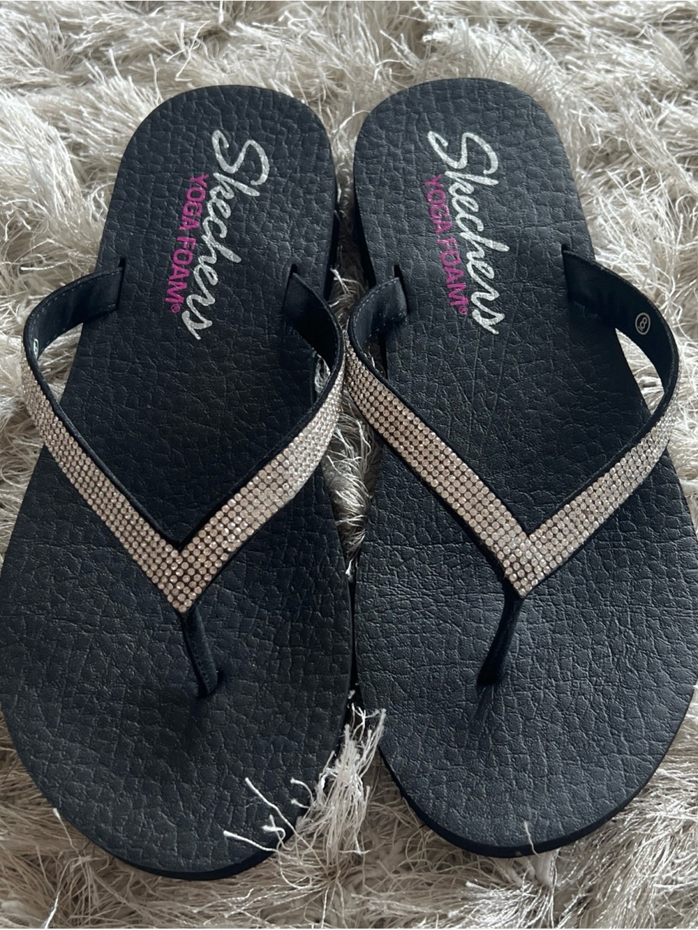 Skechers Black Flip Flop Sandals with Rhinestone T-Strap Yoga Foam - Picture 5 of 8